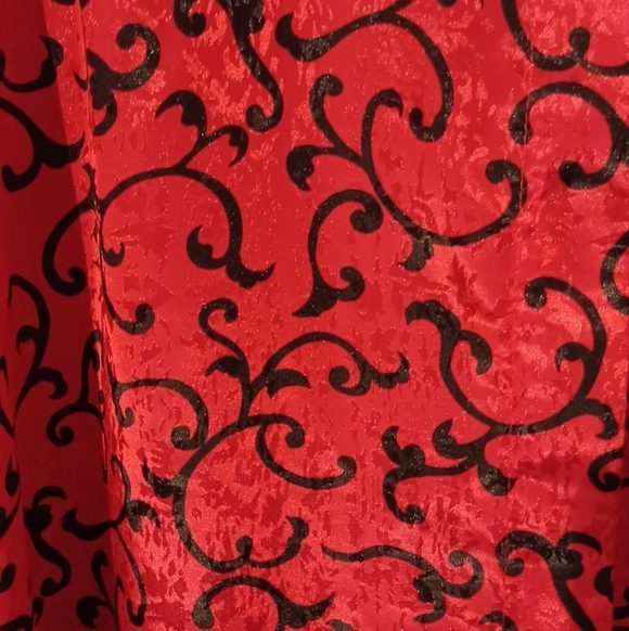 Notations Button Front Blouse - Picture 2 of 10